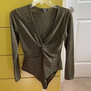 Long sleeve body suit